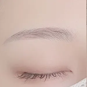 BROWNEE 眉アートメイクの施術前
