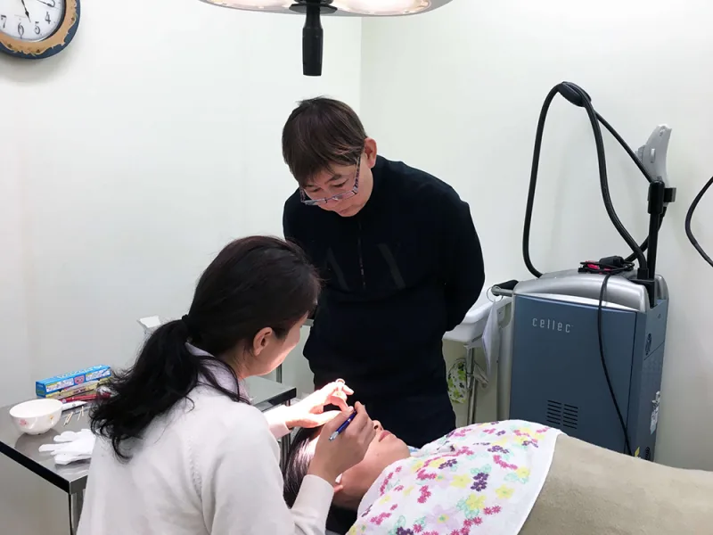 出張レッスンの様子