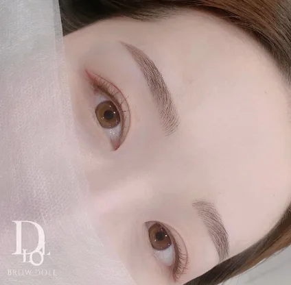 BROWDOLL 眉アートメイクの仕上がり